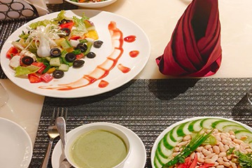 Healthy hotel food at Vani Hotels restaurant in Una Himachal Pradesh