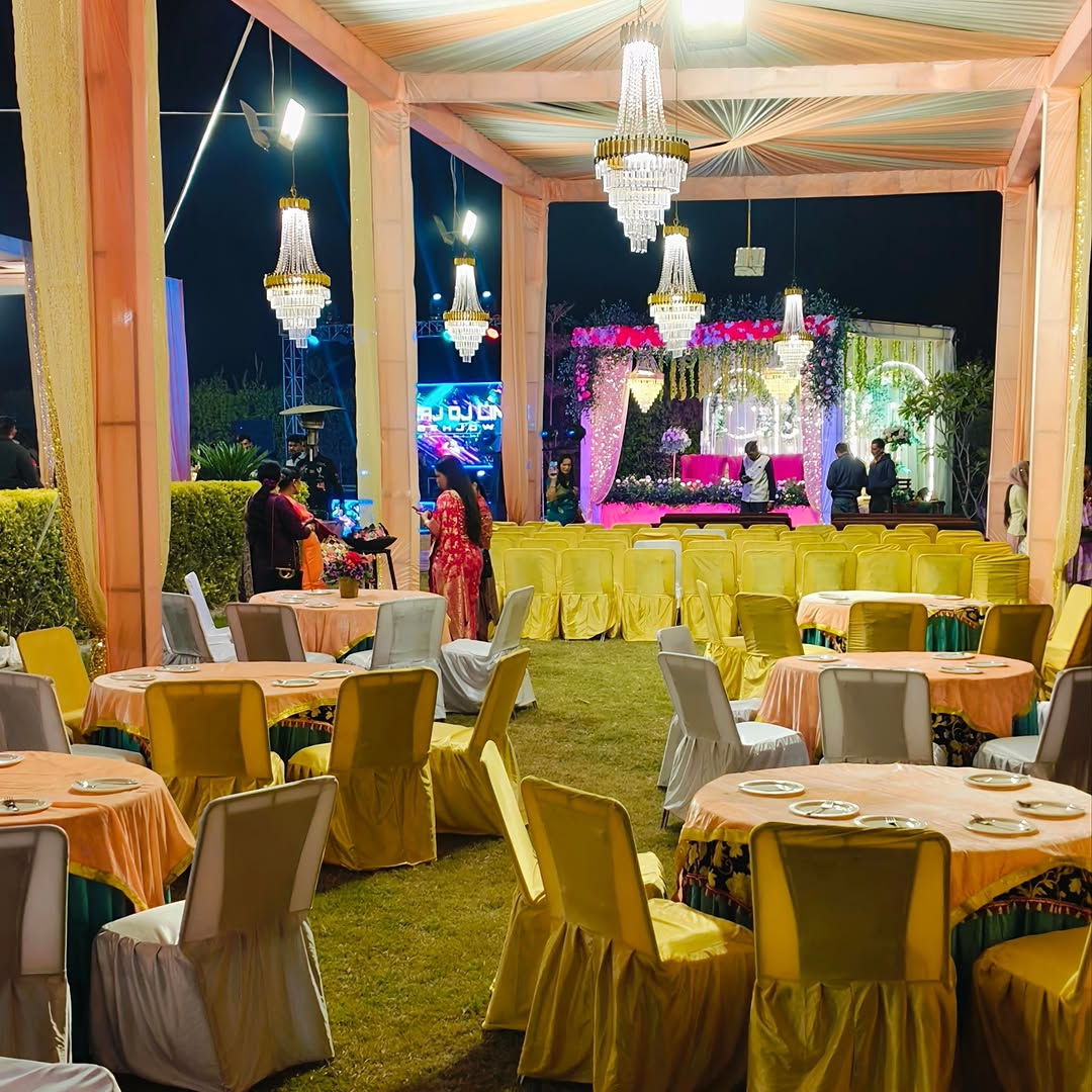 Vani Hotel Golden Patels Hotels in Una